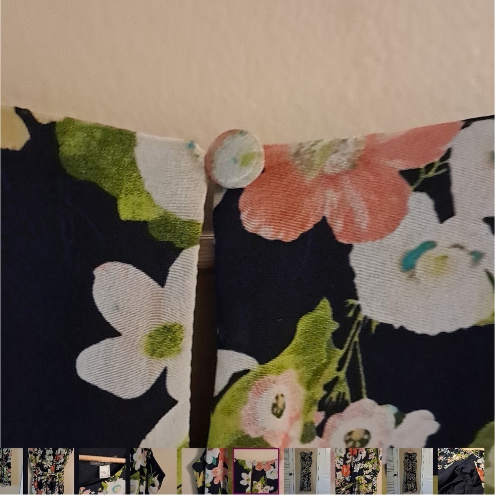 Covington Feminine Floral Maxi Dress - Picture 4 of 10